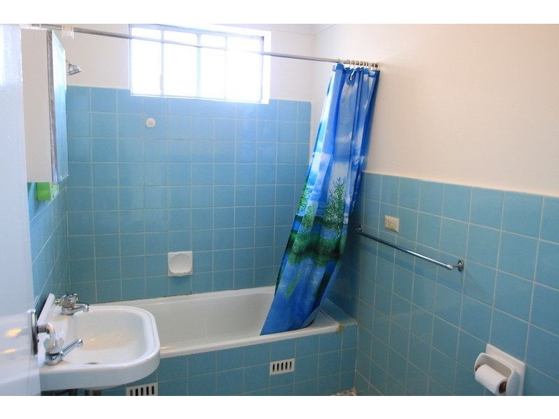 2/7 Mons Street, Canterbury NSW 2193