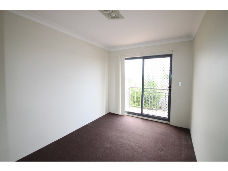 8/96 Duntroon Street, Hurlstone Park NSW 2193