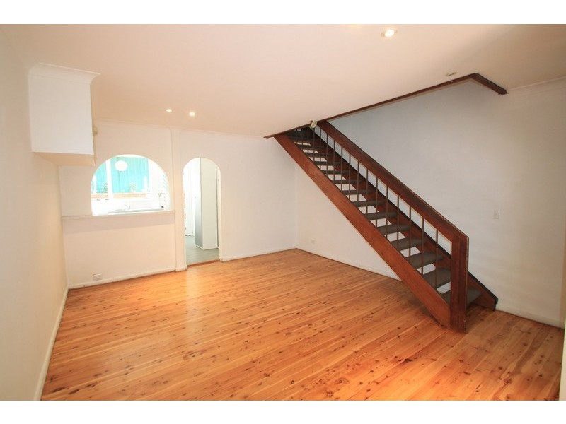 11/74 Floss Street, Hurlstone Park NSW 2193