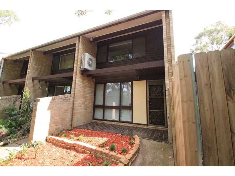 11/74 Floss Street, Hurlstone Park NSW 2193