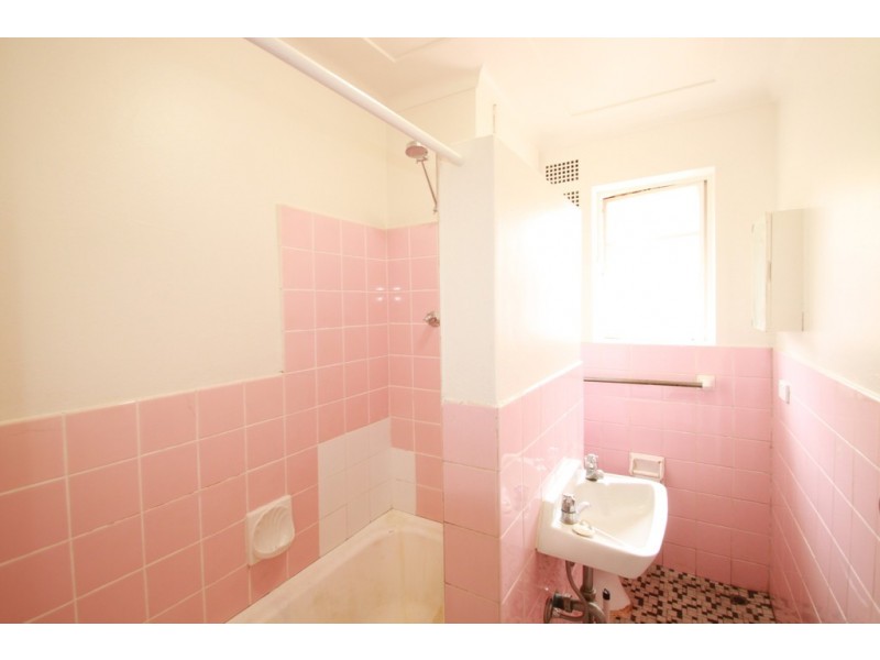 8/54 Crinan Street, Hurlstone Park NSW 2193