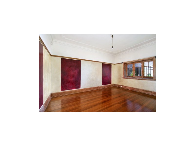 83 Petersham Road, Marrickville NSW 2204