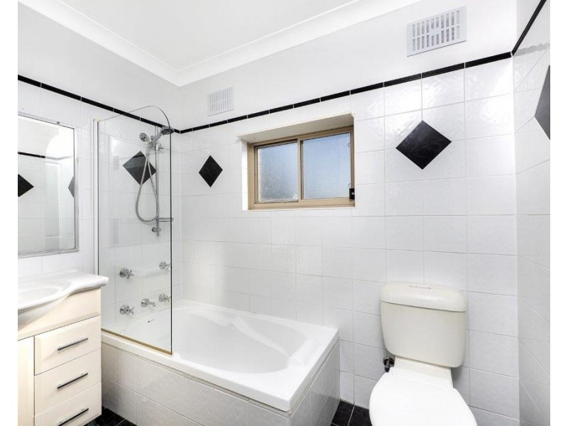 9/92 Moonbie Street, Summer Hill NSW 2130