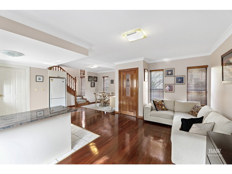 2/3 Mill Lane, Hurlstone Park NSW 2193