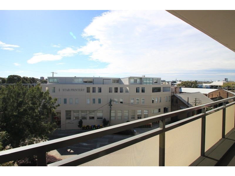 17/2-4 Coulson Street, Erskineville NSW 2043