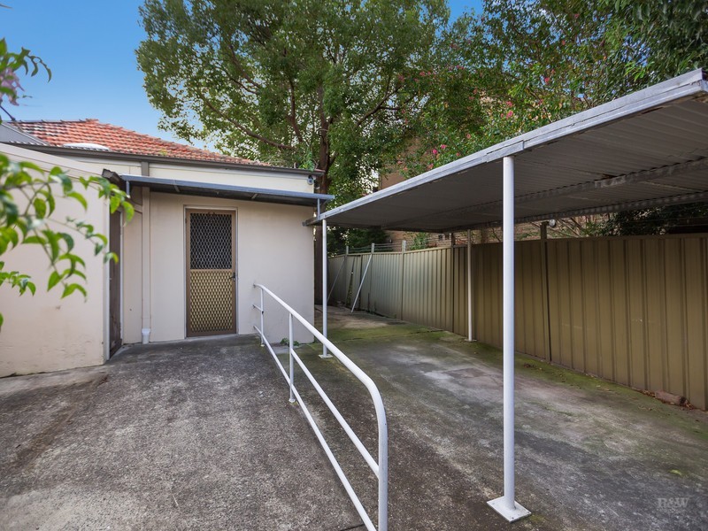 16 Cecilia Street, Marrickville NSW 2204