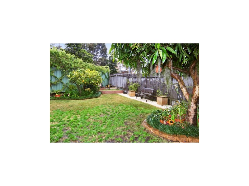 10a Jeffrey Street, Canterbury NSW 2193