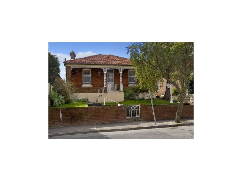 9 Tincombe Street, Canterbury NSW 2193