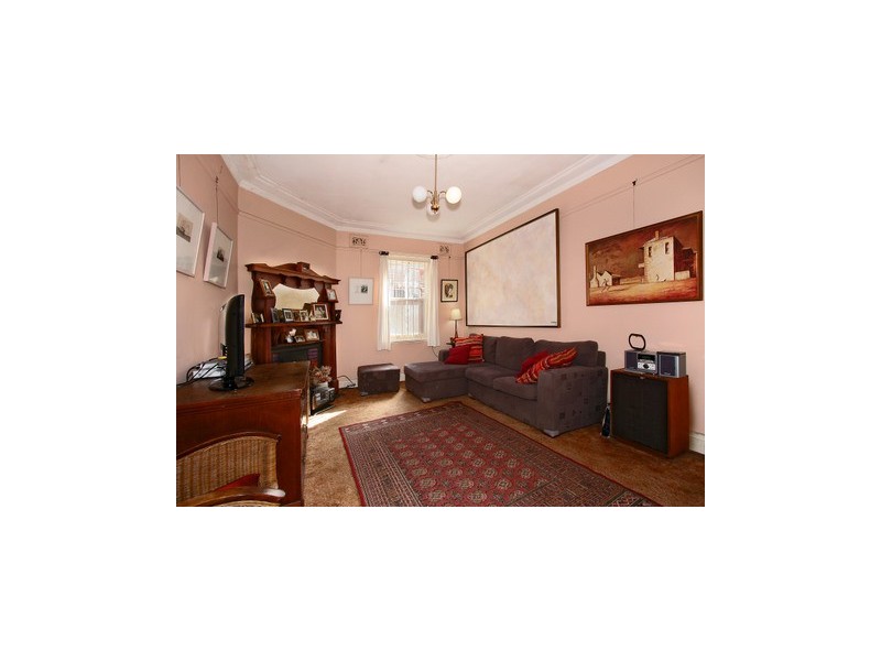 9 Tincombe Street, Canterbury NSW 2193