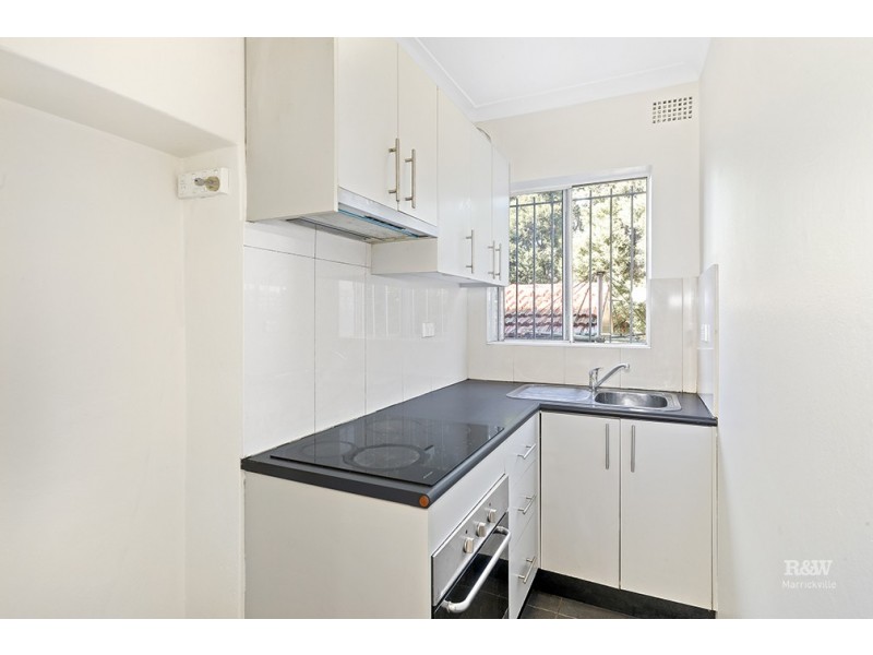 2/4 Howard Street, Canterbury NSW 2193