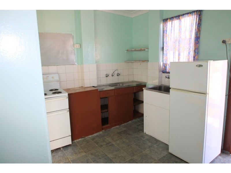 2/27 Black Street, Marrickville NSW 2204