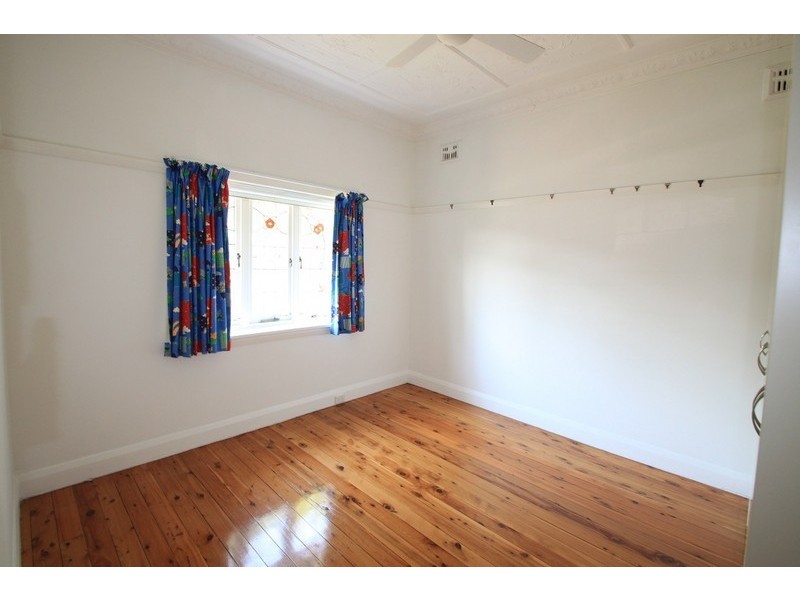 22 Tincombe Street, Canterbury NSW 2193