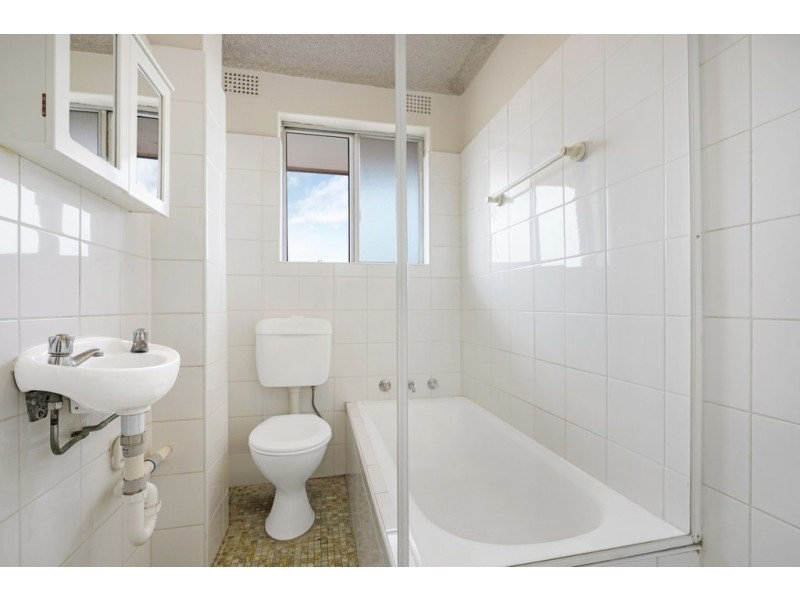 4/26 Myers Street, Roselands NSW 2196