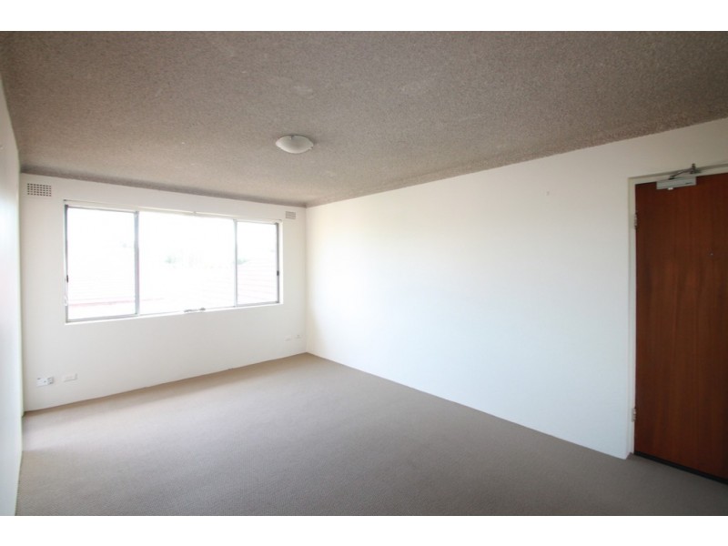 4/26 Myers Street, Roselands NSW 2196