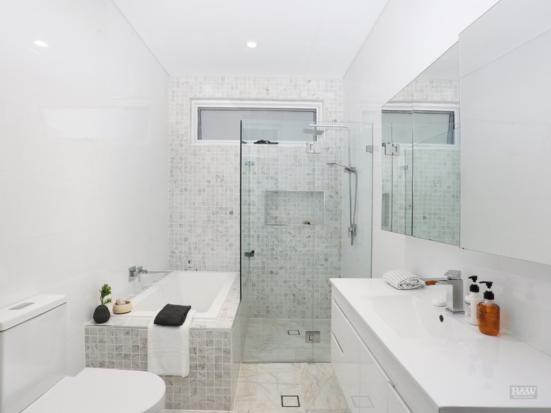 8 Mill Street, Hurlstone Park NSW 2193