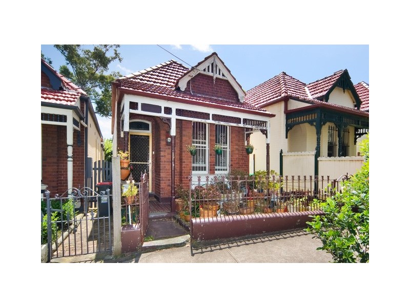 16 Searl Street, Petersham NSW 2049