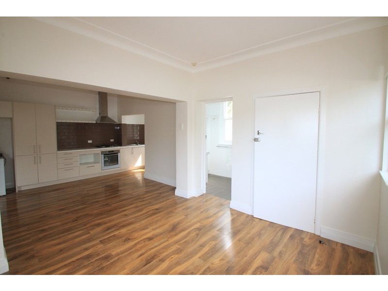 4 Ward Avenue, Canterbury NSW 2193