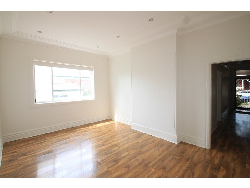 4 Ward Avenue, Canterbury NSW 2193