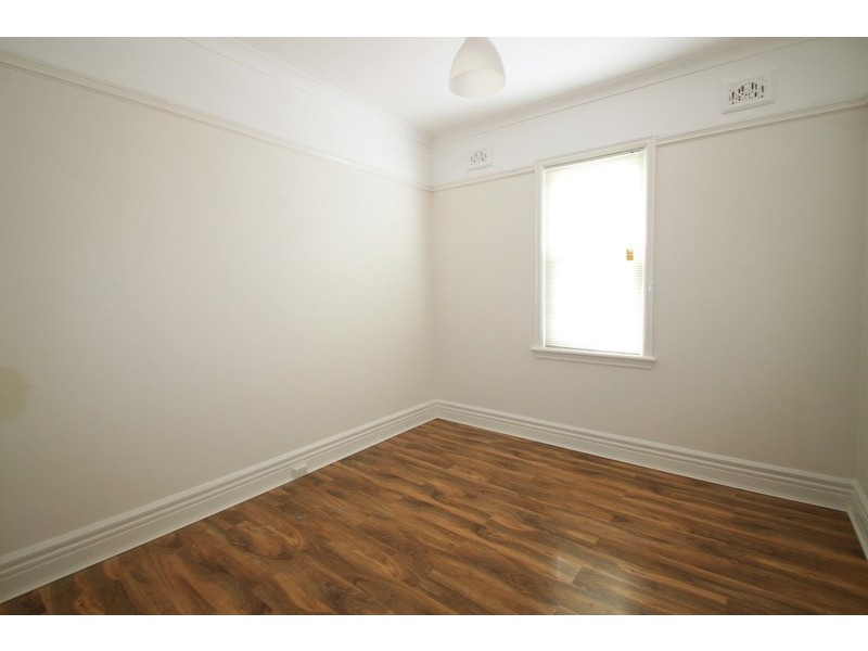 4 Ward Avenue, Canterbury NSW 2193