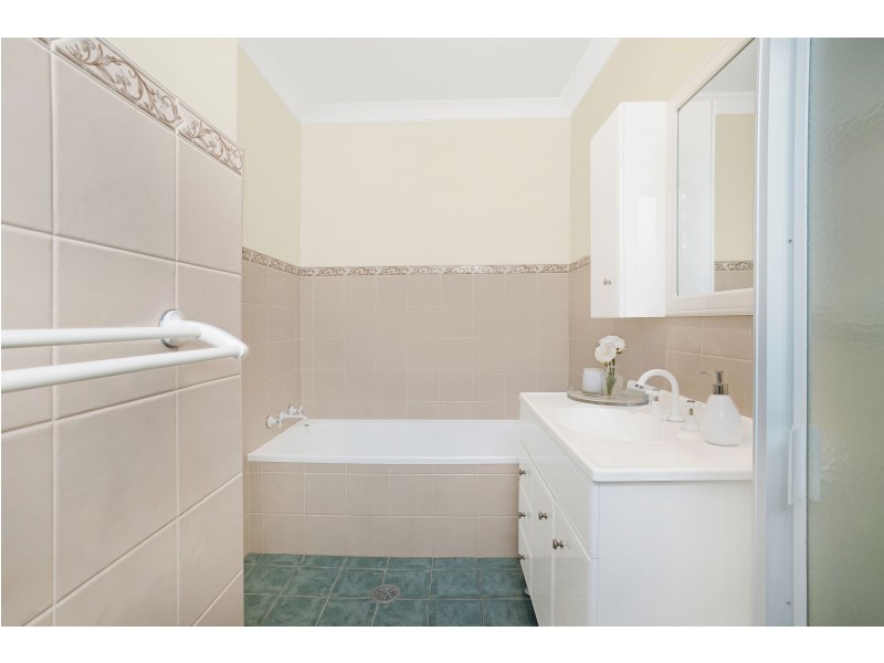 3/70-74 Wardell Road, Earlwood NSW 2206