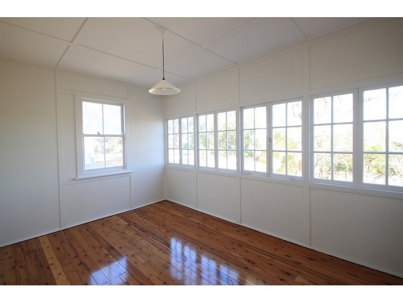 68 Minnamorra Avenue, Earlwood NSW 2206