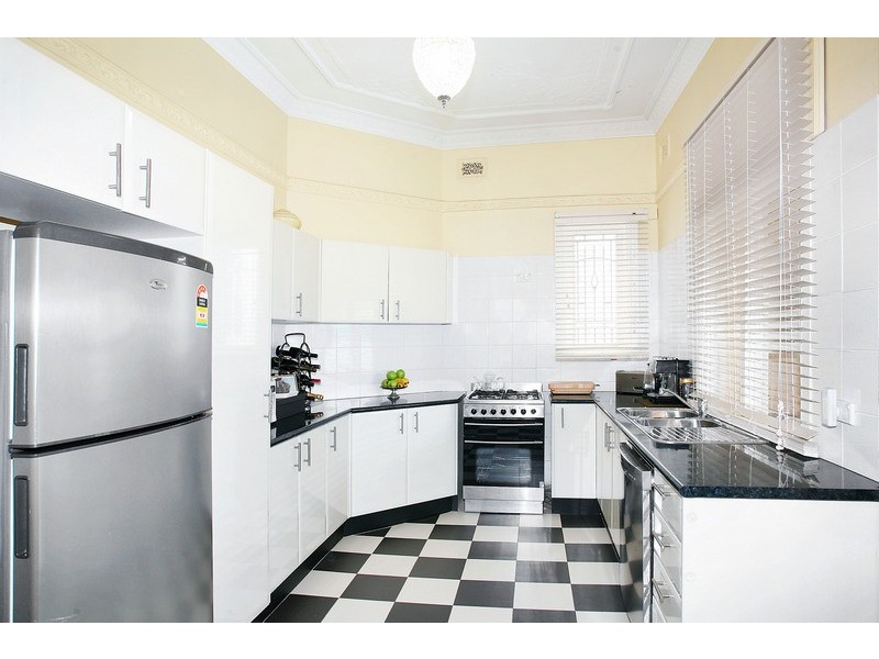20 Robert Street, Marrickville NSW 2204
