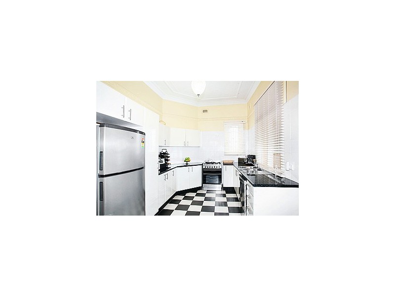 20 Robert Street, Marrickville NSW 2204