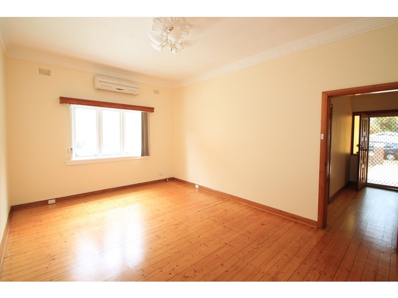 20 Ness Avenue, Dulwich Hill NSW 2203