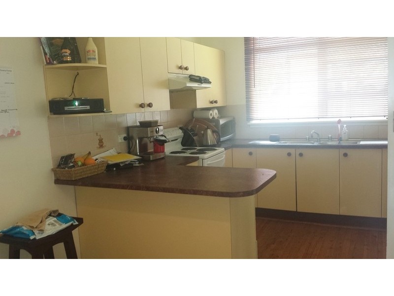 4 Pomroy Avenue, Earlwood NSW 2206