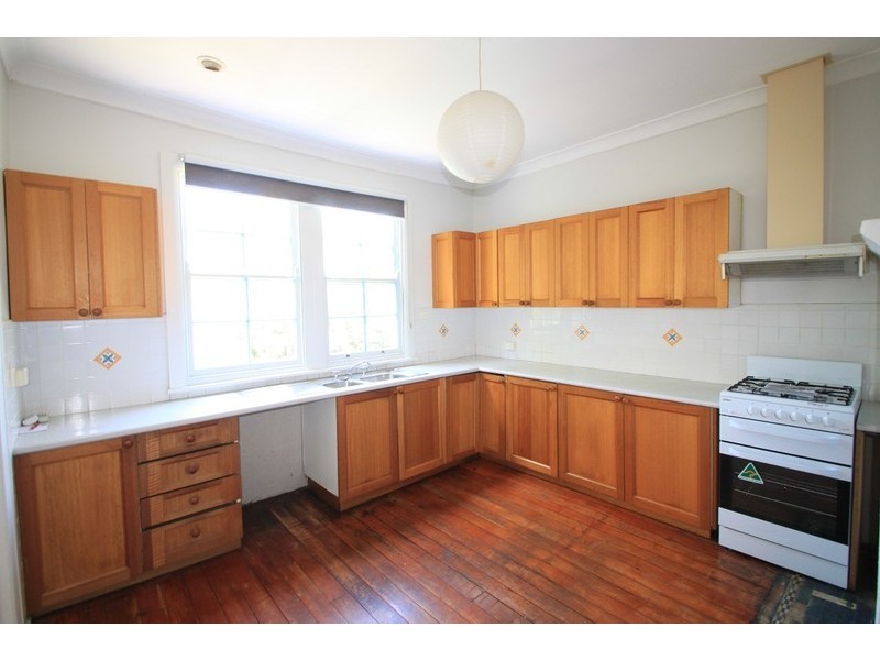 11 Keir Avenue, Hurlstone Park NSW 2193