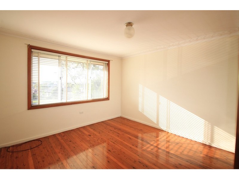 15 Lloyd Street, Greystanes NSW 2145