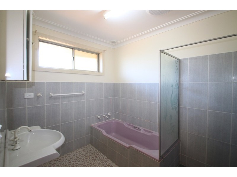 15 Lloyd Street, Greystanes NSW 2145