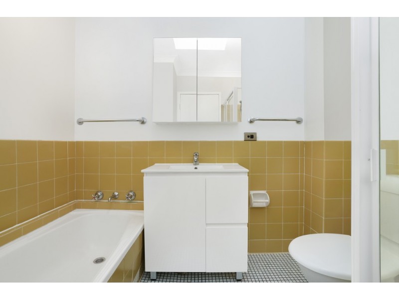 6/74 Floss Street, Hurlstone Park NSW 2193