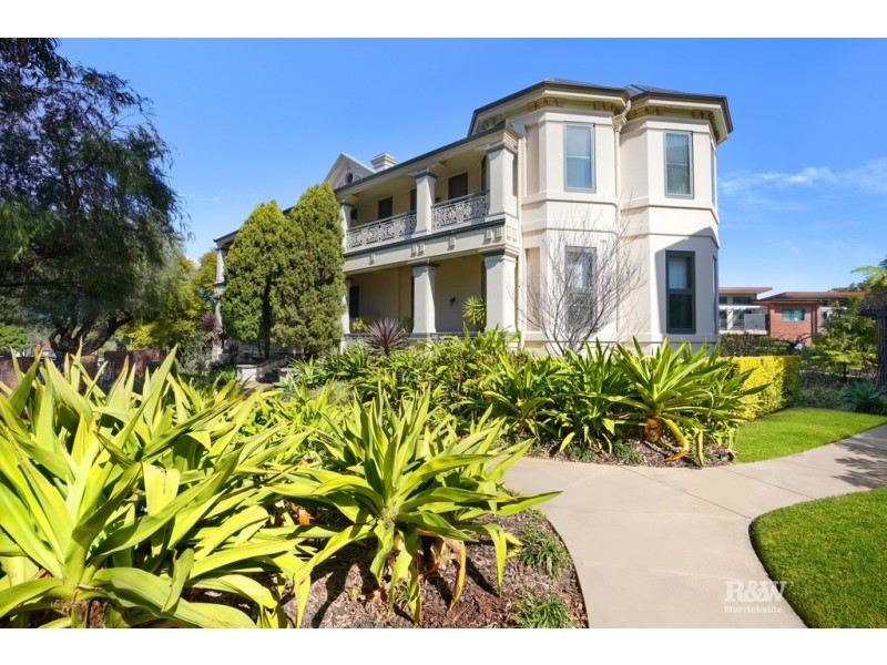 32/12 Leicester Street, Marrickville NSW 2204