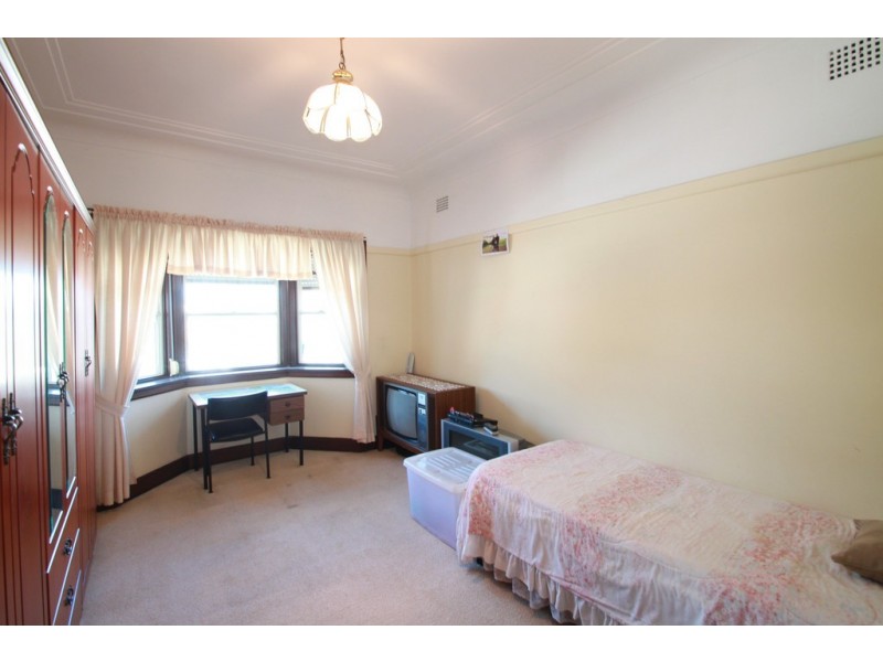 17 Morgan Street, Earlwood NSW 2206