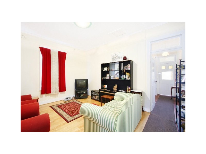 11 Allen Street, Canterbury NSW 2193