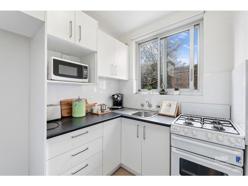 8/60 Ewart Street, Marrickville NSW 2204