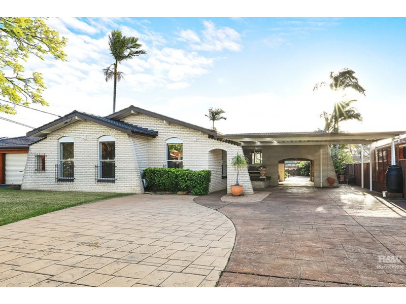 42 Craig Avenue, Moorebank NSW 2170