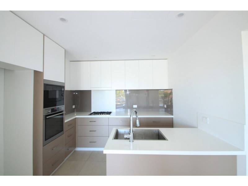 102/32 Enfield Street, Marrickville NSW 2204