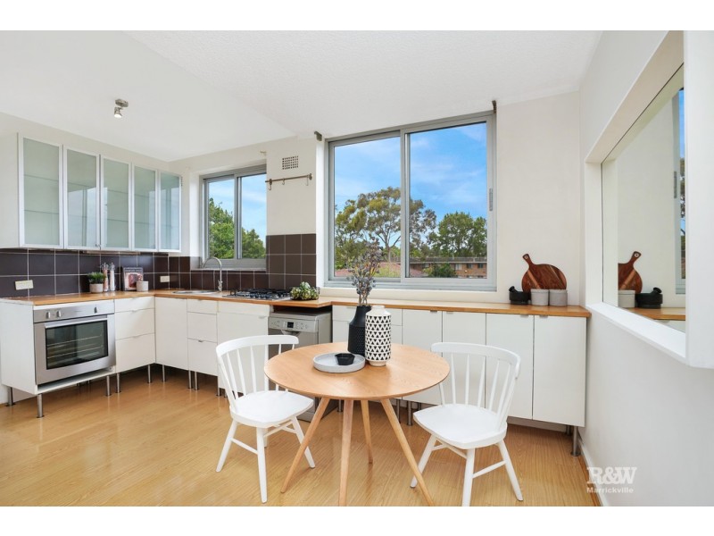 16/60 Ewart Street, Marrickville NSW 2204