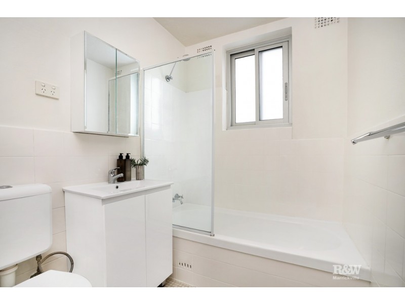 16/60 Ewart Street, Marrickville NSW 2204