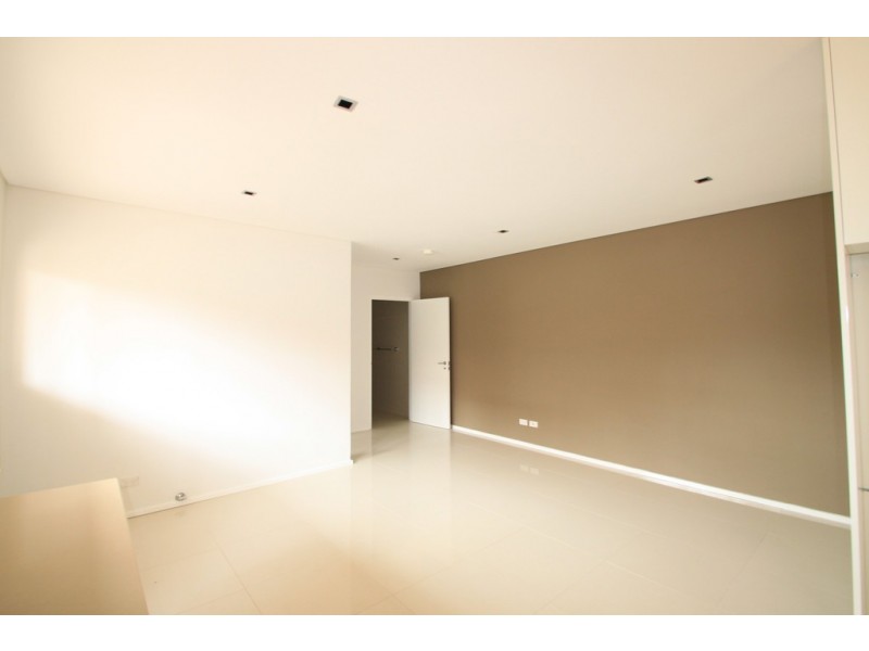 1/225 Queen Street, Hurlstone Park NSW 2193