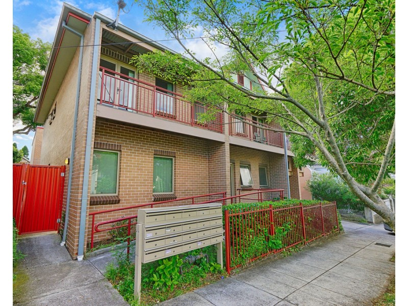 10 Wardell Road, Petersham NSW 2049 Richardson & Wrench Marrickville / Hurlstone Park To Rent