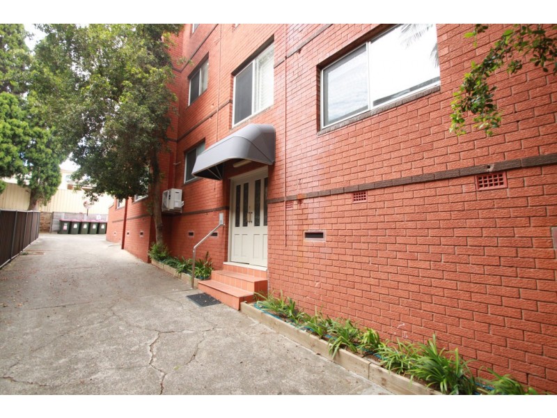 12/11 Arthur Street, Marrickville NSW 2204