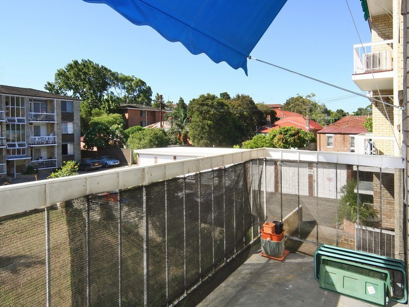 9/38a  Ewart Street, Marrickville NSW 2204