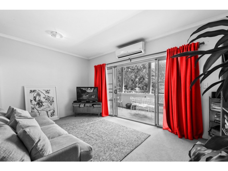 2/6 Williams Parade, Dulwich Hill NSW 2203