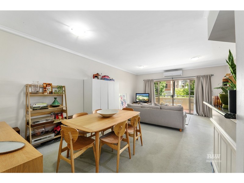 2/6 Williams Parade, Dulwich Hill NSW 2203