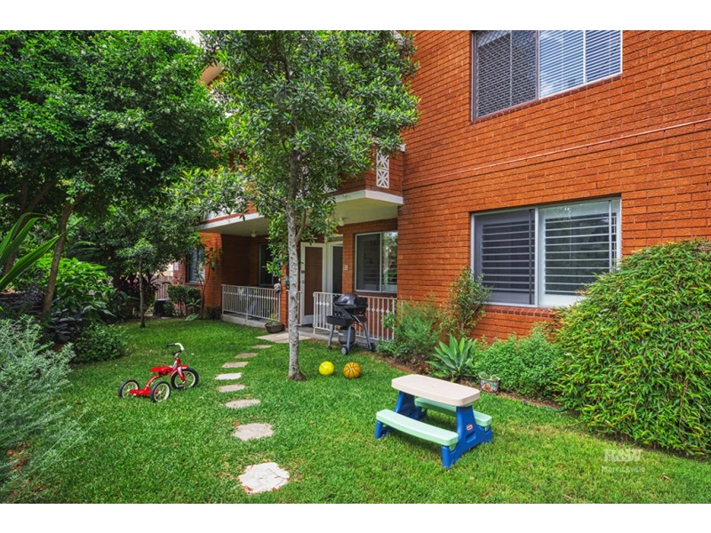 2/27 Pile Street, Marrickville NSW 2204