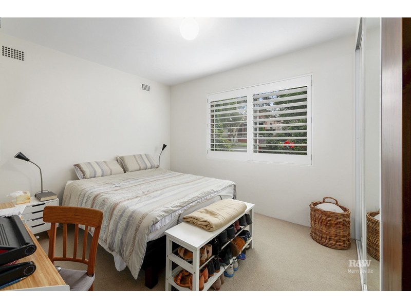 2/27 Pile Street, Marrickville NSW 2204