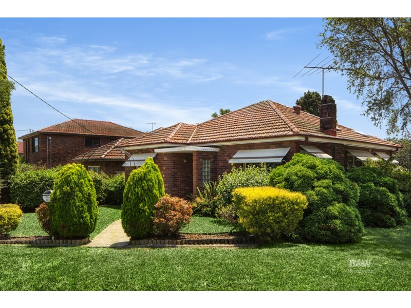 40 Chisholm Avenue, Clemton Park NSW 2206